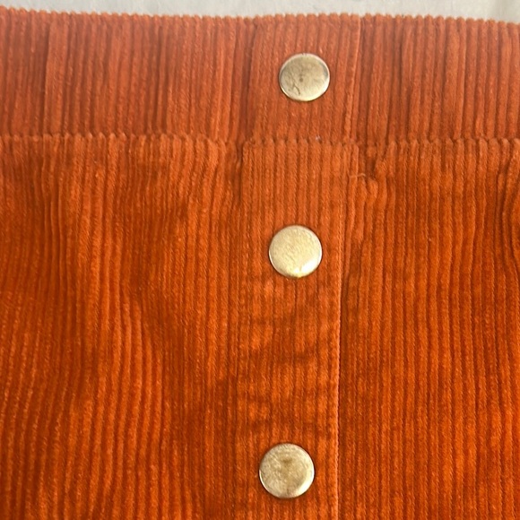 Isaac Mizrahi Orange Corduroy Mini Skirt. Size 7/8 - Picture 3 of 5